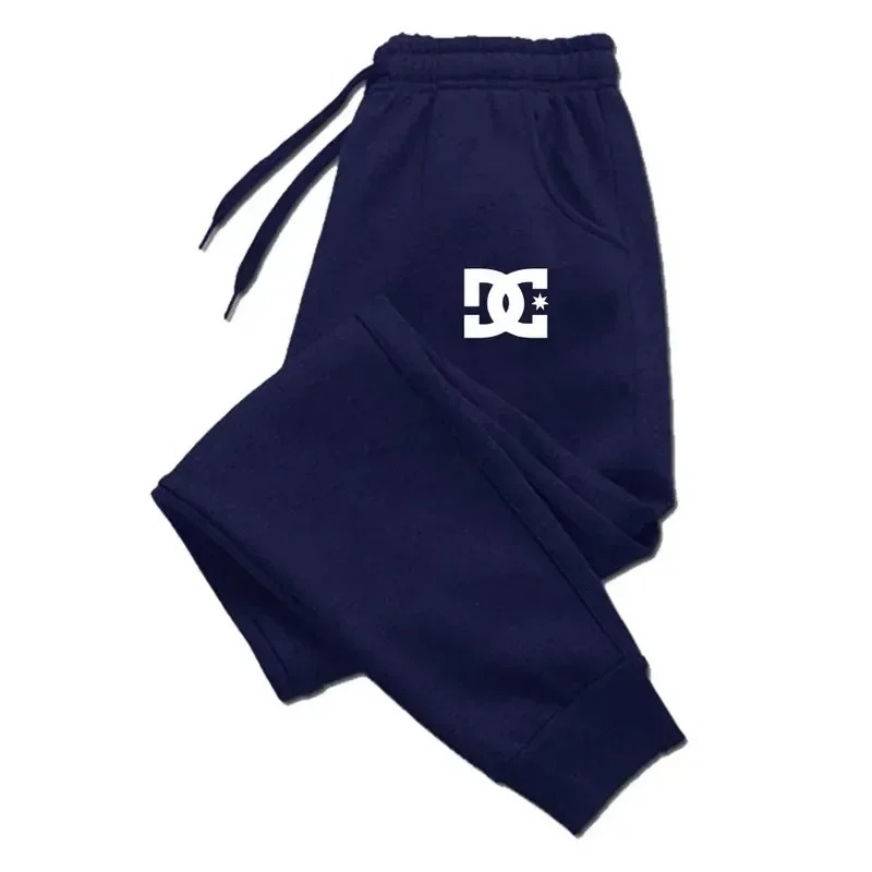 بنطلون رياضي رجالي جديد لعام 2 - مراجعة Sports Equipment Jersey وسعره