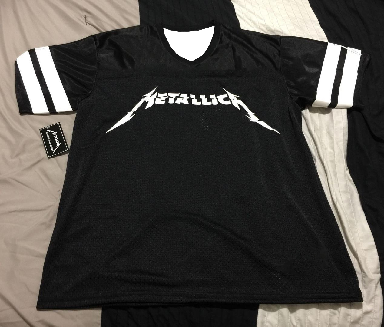 تي شيرت رياضي ميتاليكا هاردواي - مراجعة Sports Equipment Jersey وسعره